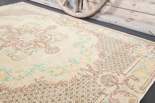 Oriental Vintage Anatolian Area Rug - Thumbnail