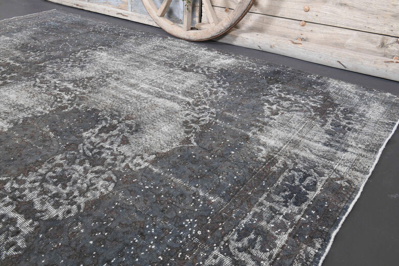 Gray Ethnic Vintage Distressed Anatolian Area Rug