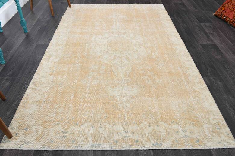 Neutral Vintage Oriental Anatolian Rug