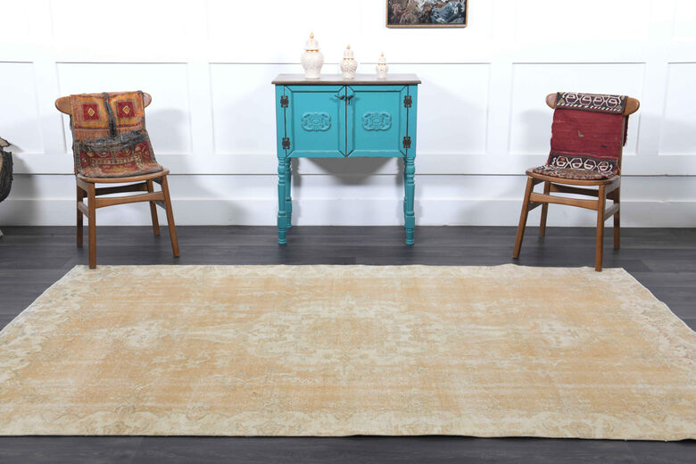 Neutral Vintage Oriental Anatolian Rug
