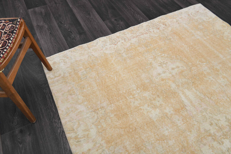 Neutral Vintage Oriental Anatolian Rug