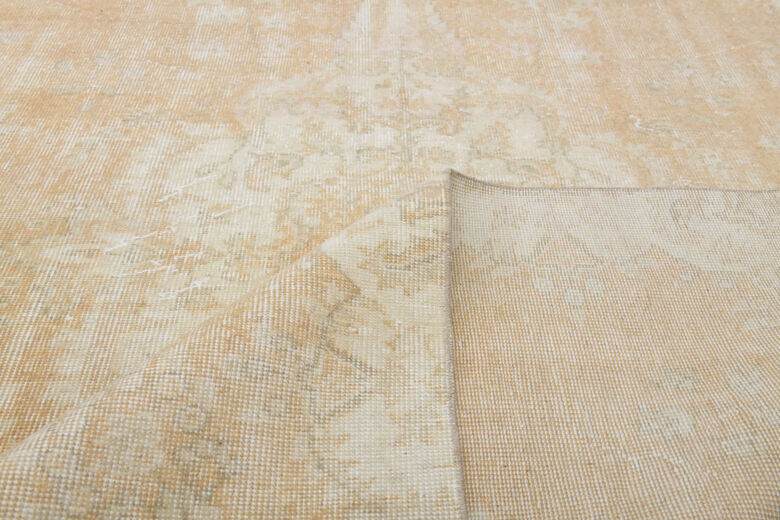 Neutral Vintage Oriental Anatolian Rug