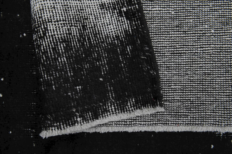 Distressed Black - Vintage Area Rug