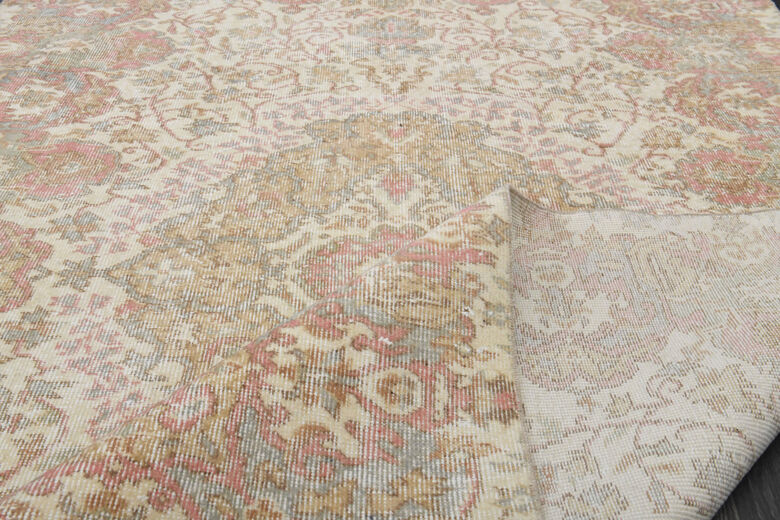 Vintage Oriental Area Rug