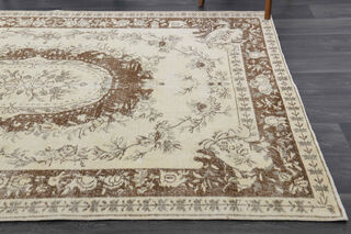 Vintage Oriental Area Rug - Thumbnail