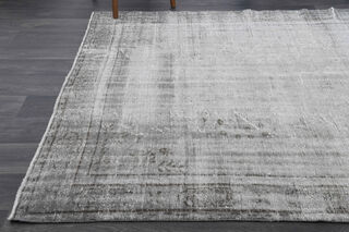 Vintage Distressed Area Rug - Thumbnail