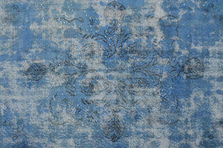 Vintage Distressed Area Rug - Thumbnail