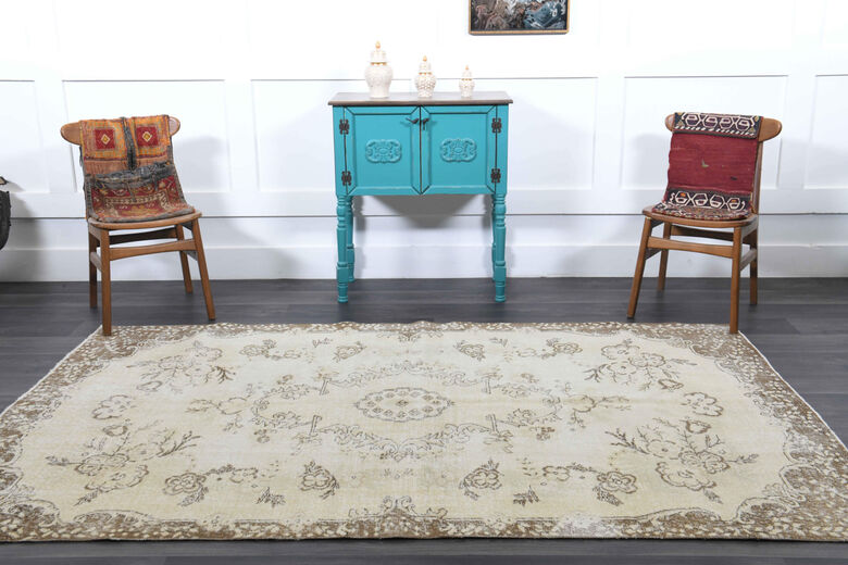 Neutral Beige Vintage Area Rug