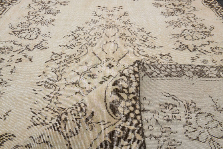 Vintage Oriental Area Anatolian Rug