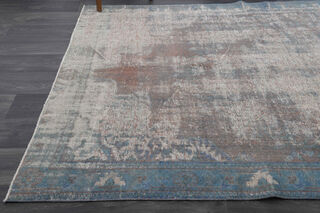 Distresse Vintage Area Rug - Thumbnail