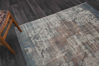 Distresse Vintage Area Rug - Thumbnail