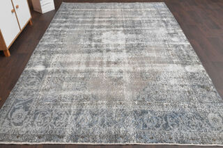 Antique Farmhouse Decor Area Rug - Thumbnail