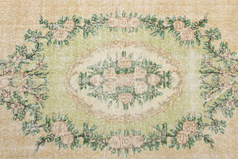 6x9 feet - Medallion Vintage Area Rug