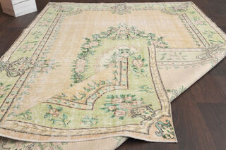 6x9 feet - Medallion Vintage Area Rug - Thumbnail