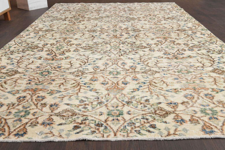 5x8 Vintage Turkish Area Rug