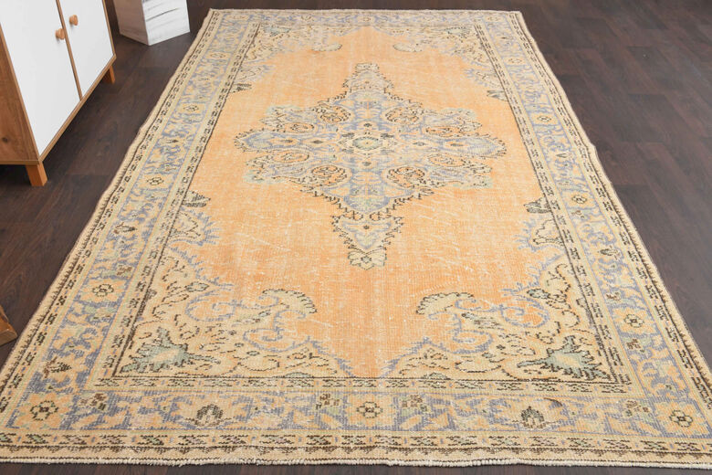 Vintage Oriental Oushak Rug