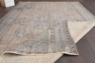 Vintage Neutral Area Rug - Thumbnail