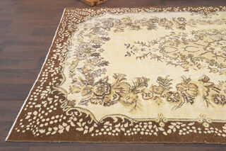 Vintage Oriental Area Rug - Thumbnail