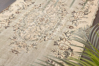 Vintage Oriental Area Rug - Thumbnail