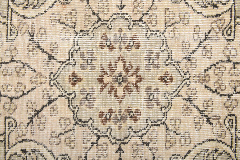 Vintage Oriental Area Rug