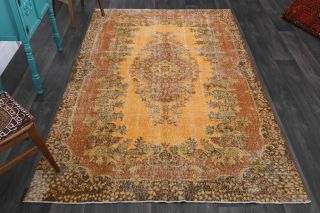 Vintage Oriental Area Rug - Thumbnail