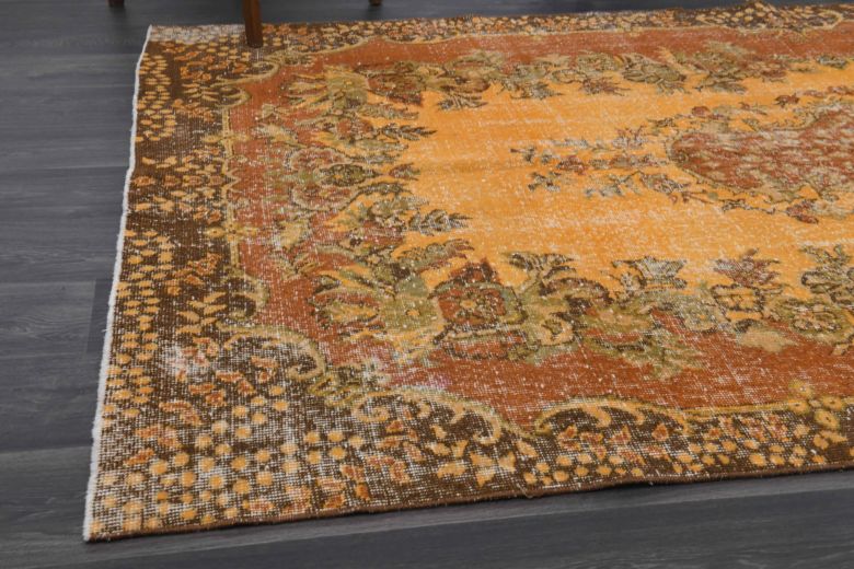 Vintage Oriental Area Rug