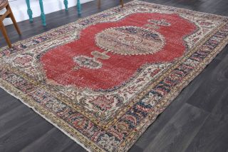 Oriental Vintage Area Rug - Thumbnail