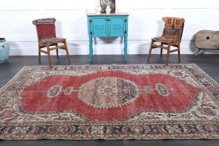 Oriental Vintage Area Rug - Thumbnail