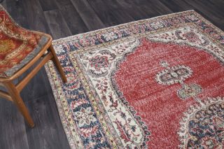 Oriental Vintage Area Rug - Thumbnail