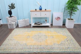 Vintage Oriental Area Rug - Thumbnail