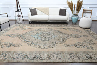 Persian Vintage Oversized Area Rug - Thumbnail