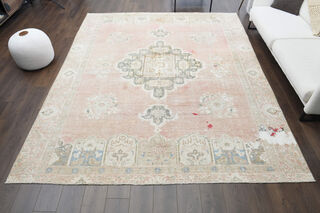 Vintage Oversized Area Rug - Thumbnail