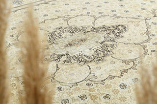 Neutral Persian Vintage Carpet - Thumbnail