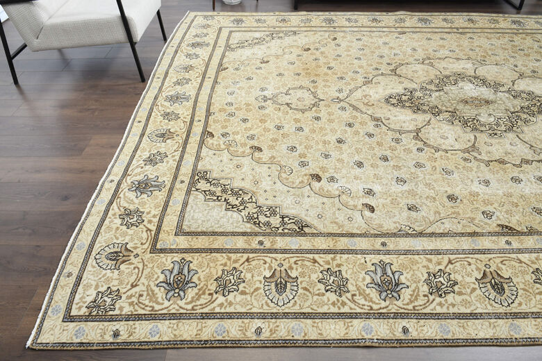 Neutral Persian Vintage Carpet