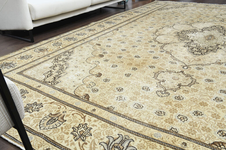 Neutral Persian Vintage Carpet