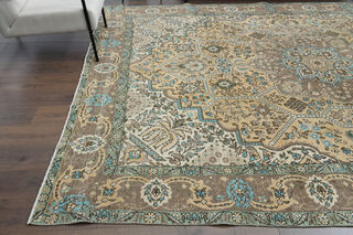 Vintage Oversized Area Rug - Thumbnail