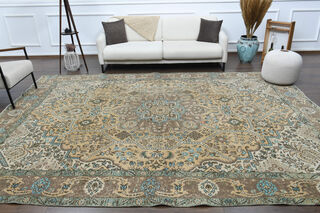 Vintage Oversized Area Rug - Thumbnail