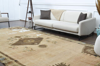 Vintage Oversized Area Rug - Thumbnail