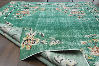 Vintage Green Area Rug - Thumbnail