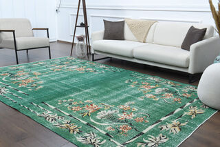 Vintage Green Area Rug - Thumbnail