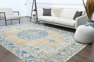 Vintage Oversized Area Rug - Thumbnail