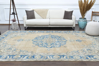 Vintage Oversized Area Rug - Thumbnail