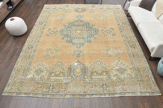 Heriz Rugs - Vintage Persian - Thumbnail