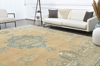 Heriz Rugs - Vintage Persian - Thumbnail