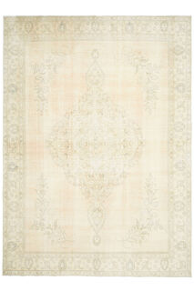 Vintage Oversized Area Rug - Thumbnail