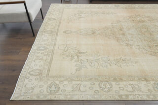 Vintage Oversized Area Rug - Thumbnail