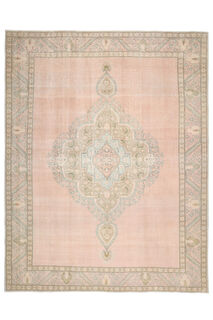 Vintage Oversized Area Rug - Thumbnail