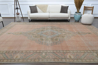 Vintage Oversized Area Rug - Thumbnail