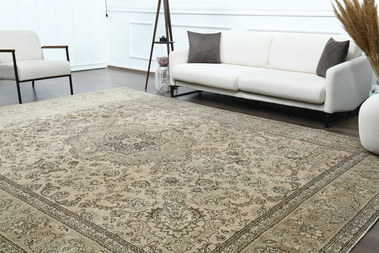 Oversize Oriental Turkish Rug