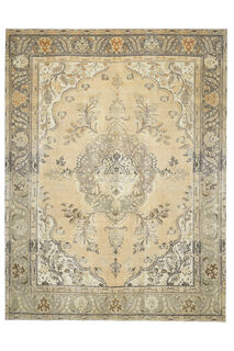 Oriental Oversized Area Rug - Thumbnail